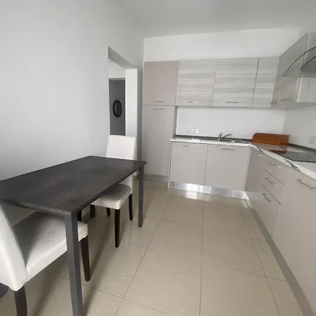 Msida 2 Bedroom Διαμέρισμα