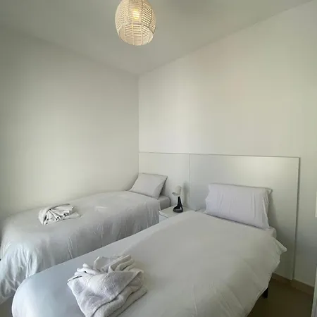 Msida 2 Bedroom Διαμέρισμα *